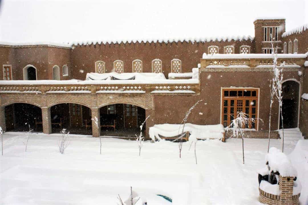 اجاره اقامتگاه بومگردی در رادکان چناران