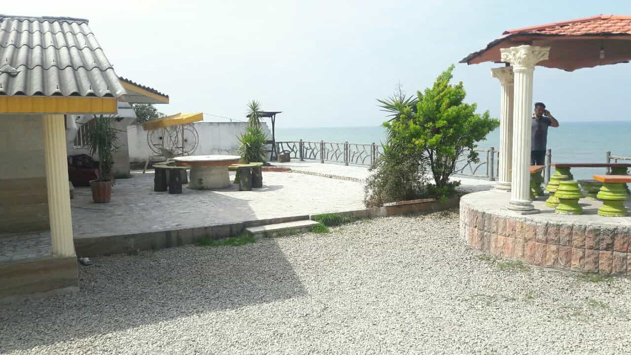 اجاره ویلا ساحلی چهارخواب 250 متری در خط هشت چالوس