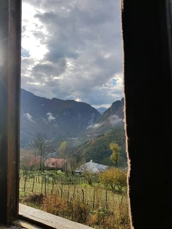 اجاره خانه سنتی در میلاش رودسر