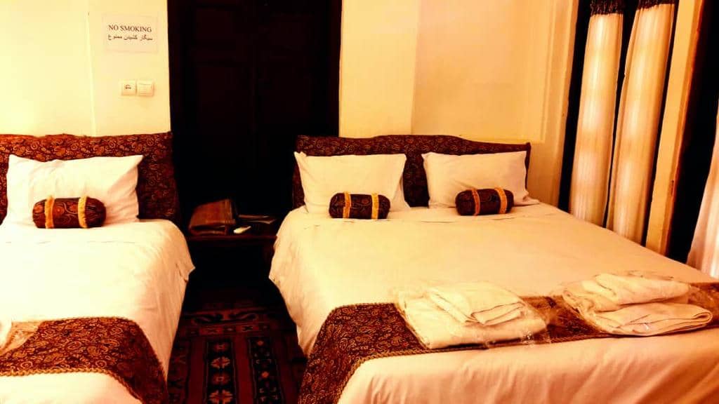 اجاره هتل سنتی سه تخته هفت خان در یزد - اتاق 6