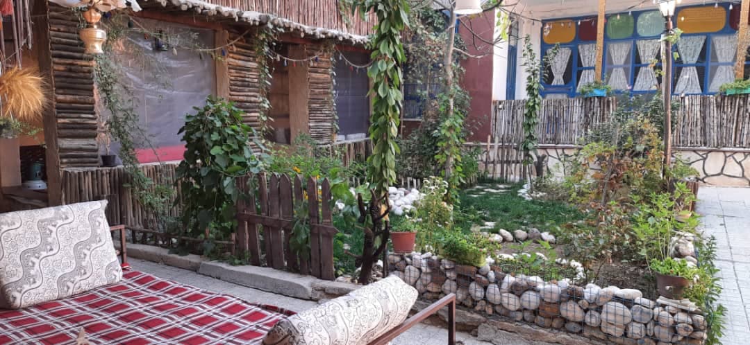 اجاره اقامتگاه سنتی در فارسان