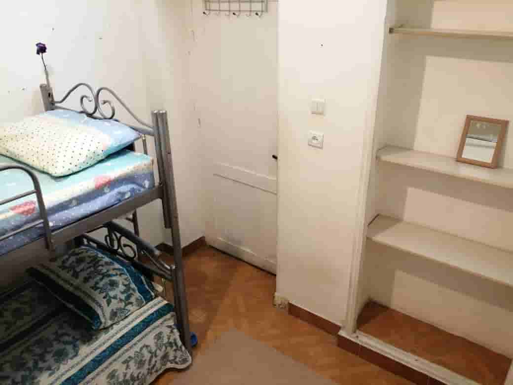 عکس اجاره اتاق دوتخته در فخررازی مرکز تهران - 27 متری طبقه ی اول
