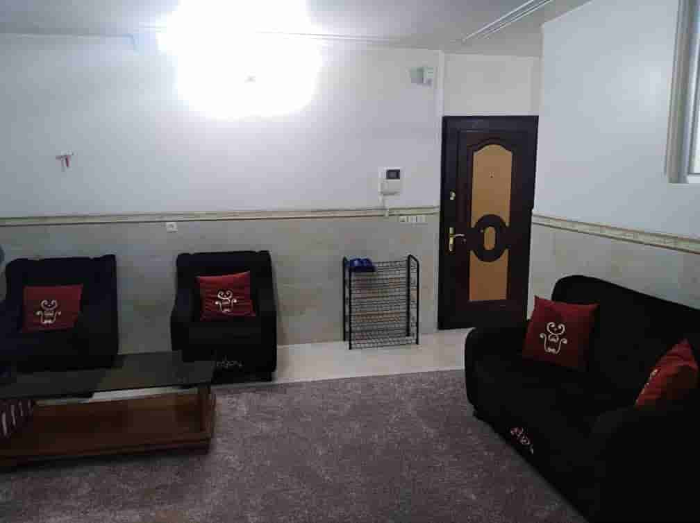 عکس اجاره منزل مبله در 22 بهمن مرودشت -دوخوابه طبقه ی دوم
