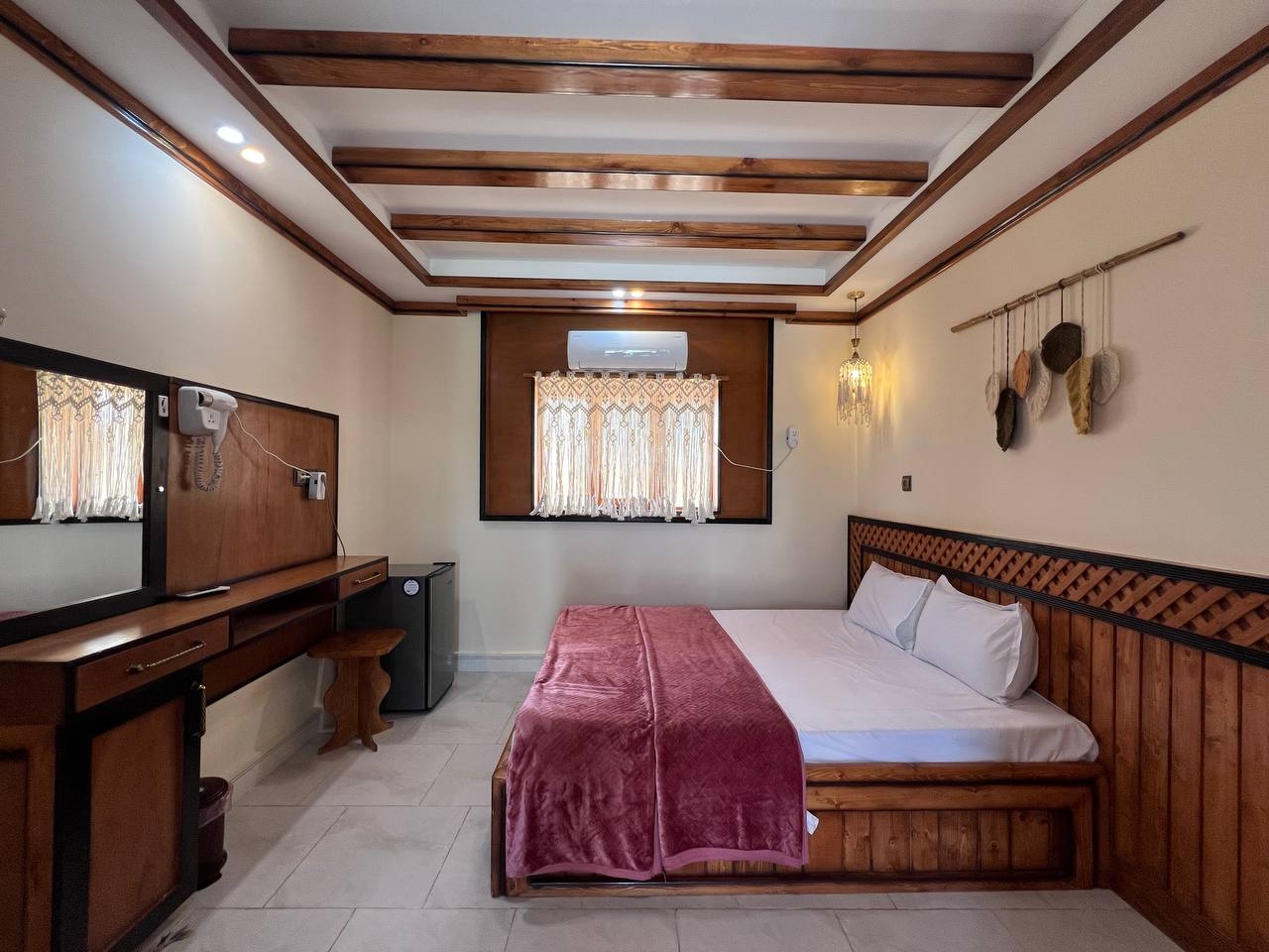 اجاره اقامتگاه در سهیلی قشم - دو تخته 205