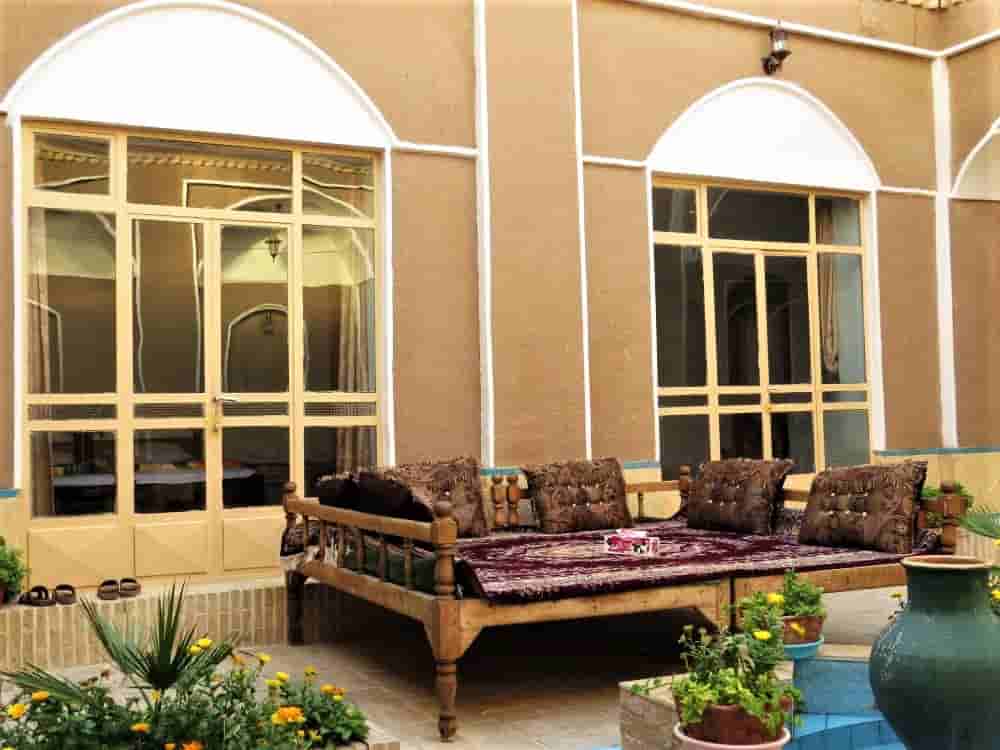 عکس اجاره اتاق بومگردی دوتخته در بهشتی ورزنه-اتاق یک