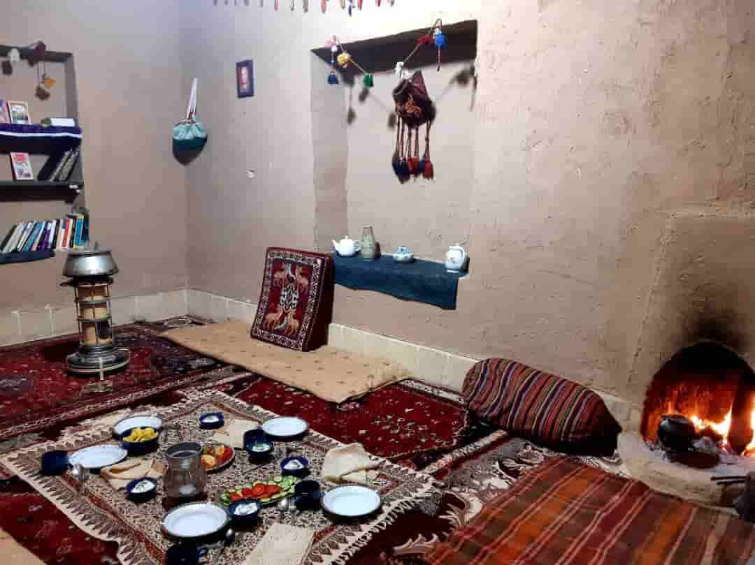 عکس اجاره اتاق سنتی در پاسارگاد - ماهزاده