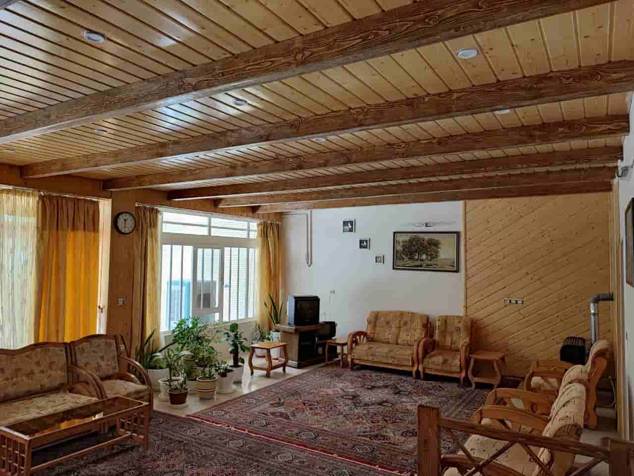 عکس منزل ویلایی حیاط دار خارج از دهکده چادگان