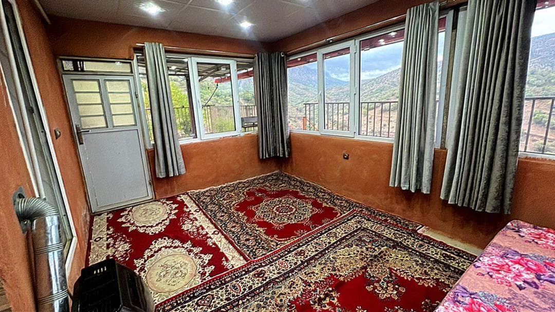 اجاره سوئیت استخرداردر کهکران