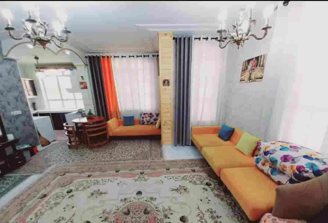 عکس اجاره آپارتمان مبله جنب ارامگاه حافظ شیراز-دوخوابه طبقه اول