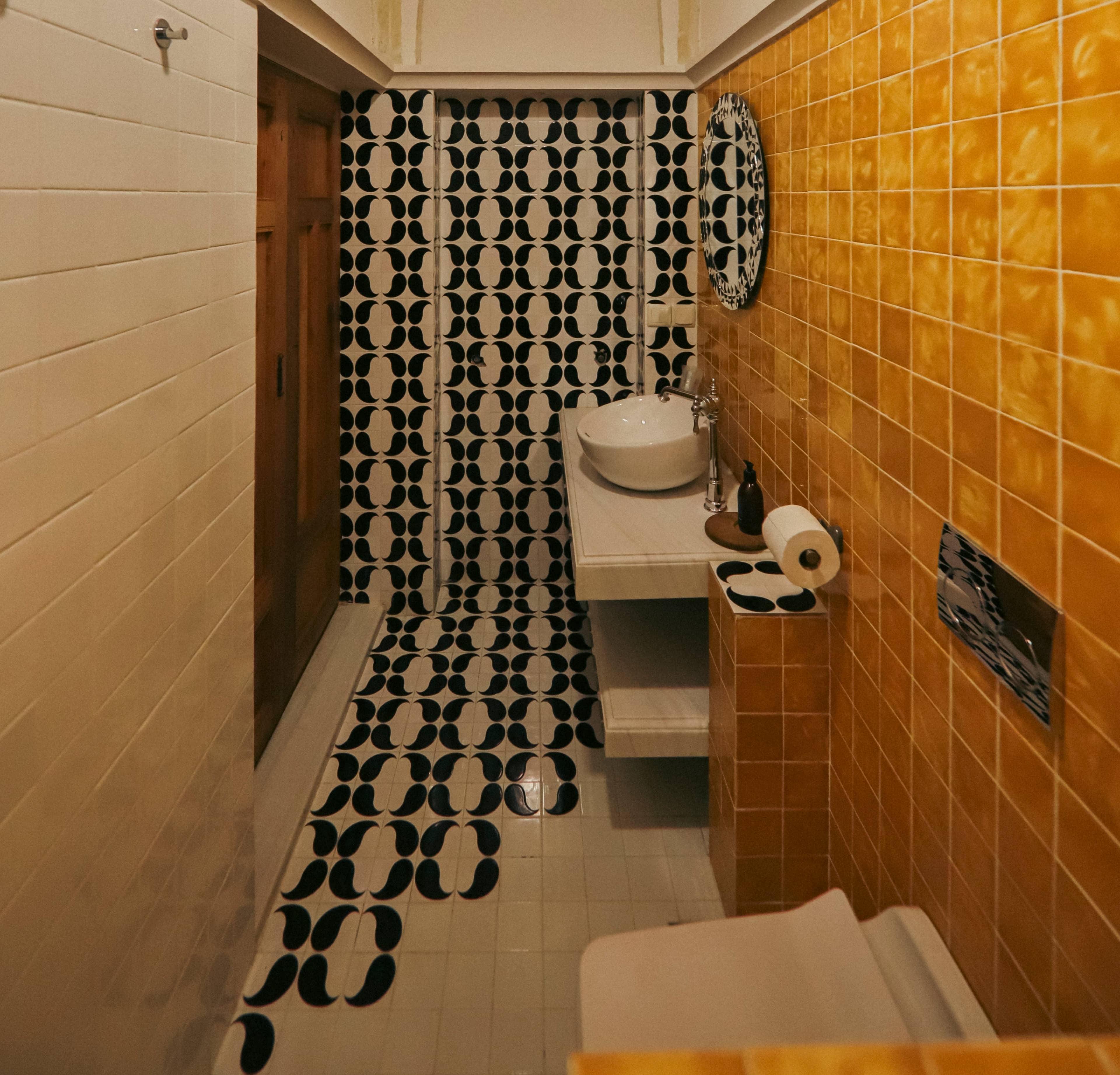 اجاره بوتیک هتل سنتی در فاضل نراقی کاشان - توکا