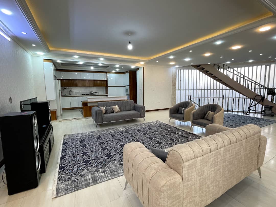 اجاره ویلا با استخر آبگرم در صدرا شیراز - دنا