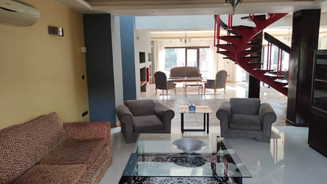 اجاره ویلا دوبلکس جکوزی دار نزدیک به دریا و جنگل در نمک آبرود