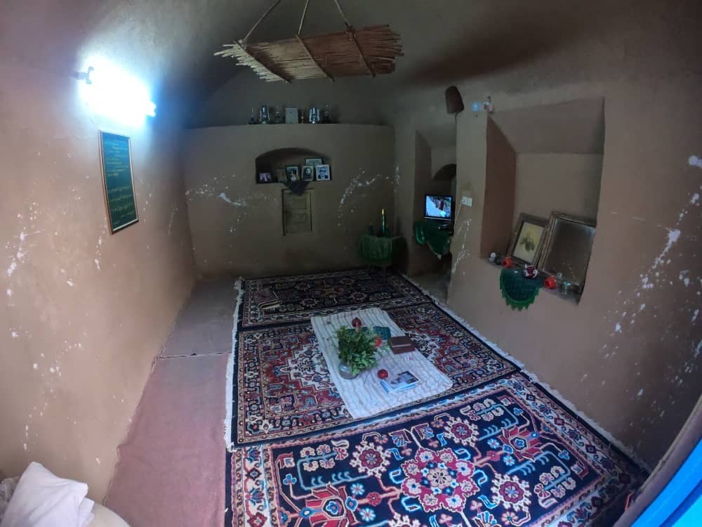 اجاره استراحتگاه سنتی شهرت در تفت یزد - شهرت اتاق2