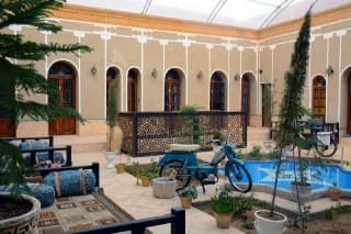 اجاره اقامتگاه سنتی مسجد جامع یزد - سه تخته