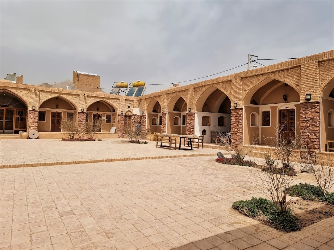 اجاره اتاق سنتی در انارک نائین - 16