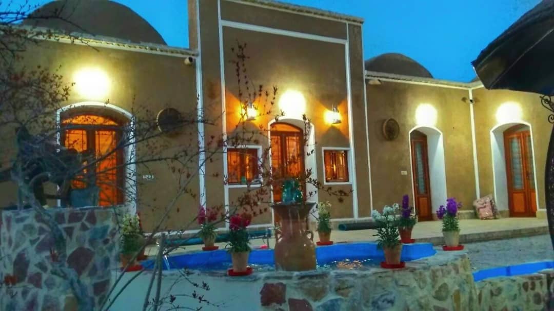 اجاره استراحتگاه سنتی سرو کهن در یزد -اتاق 2