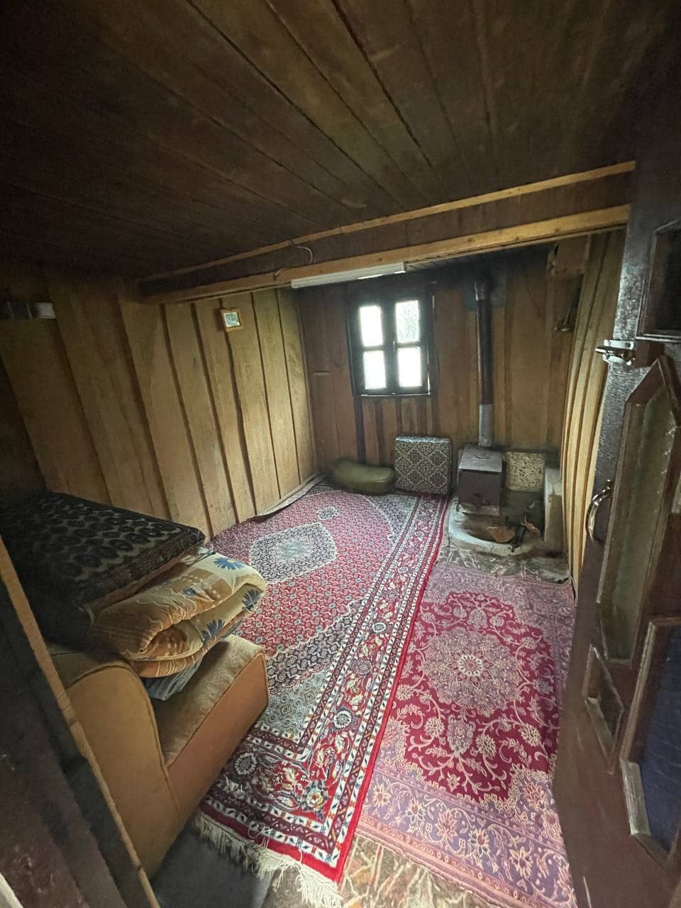 اجاره کلبه چوبی جنگلی روستا غوزک رودبار -شیرگاه