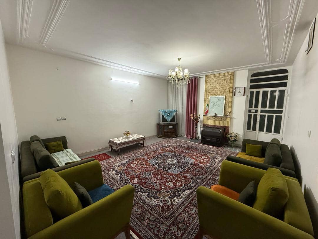 اجاره منزل مبله در بلوار سرباز شیراز - دوخوابه طبقه دوم