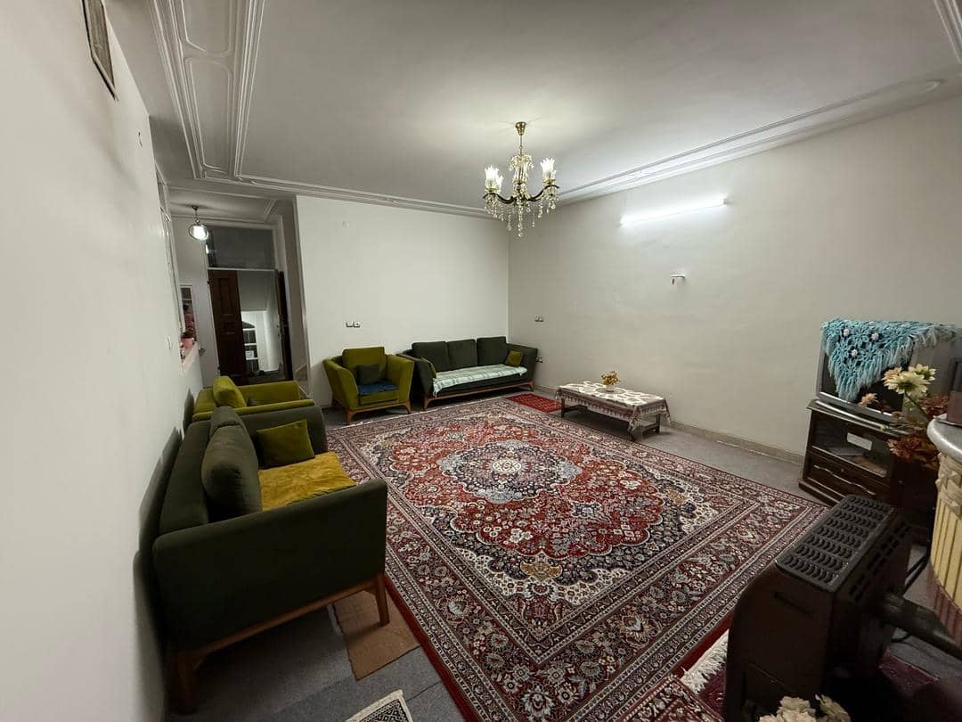 اجاره منزل مبله در بلوار سرباز شیراز - دوخوابه طبقه دوم