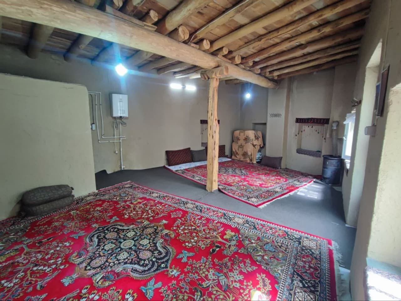 اجاره اتاق سنتی در چهارراه کلات نادری - شمشاد