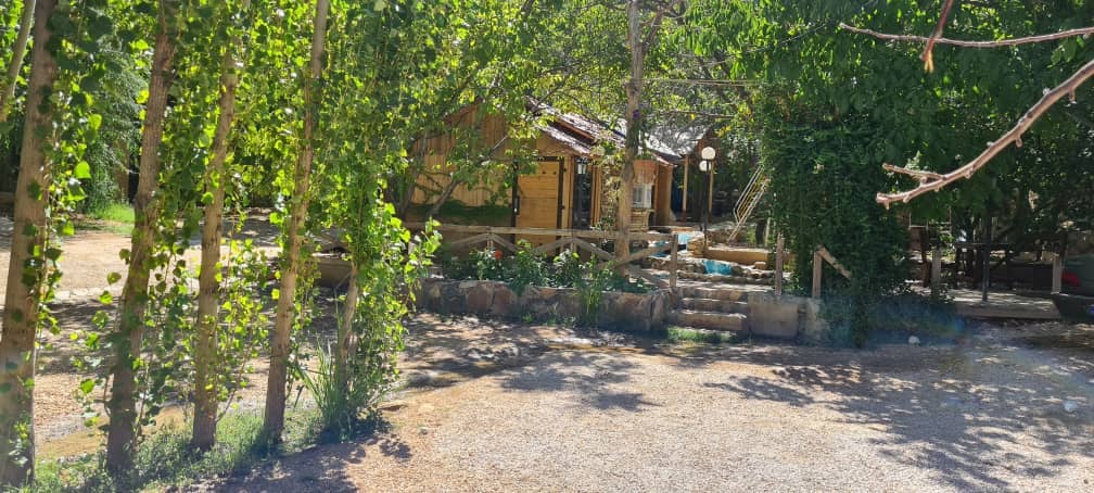 اجاره کلبه چوبی در سربست سپیدان - دلسا