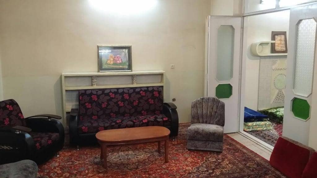 اجاره سوئیت آپارتمان مبله در مرکز شهر یزد و نزدیک به اماکن تاریخی