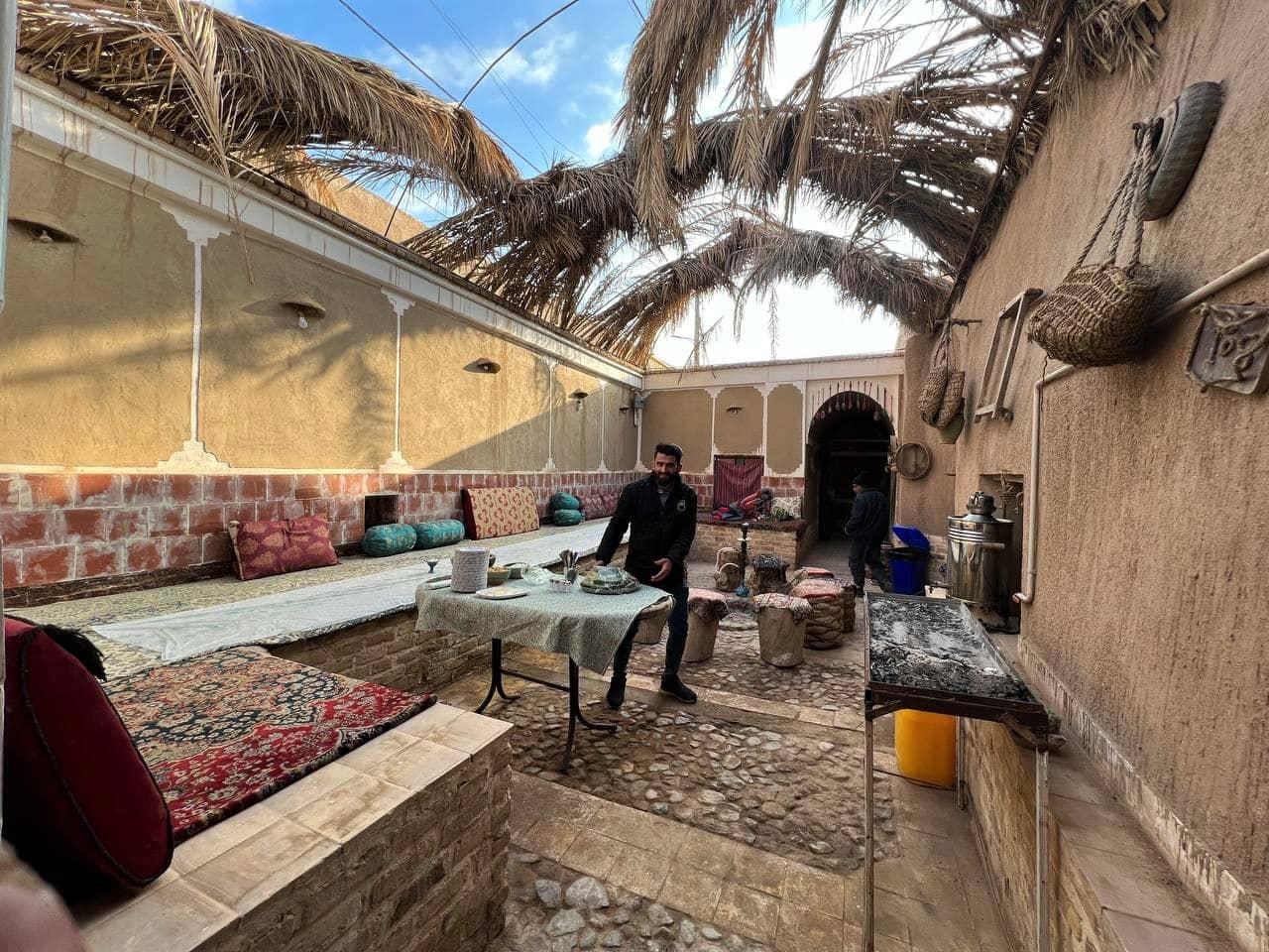 اجاره اقامتگاه سنتی در جندق اصفهان - 4نفره