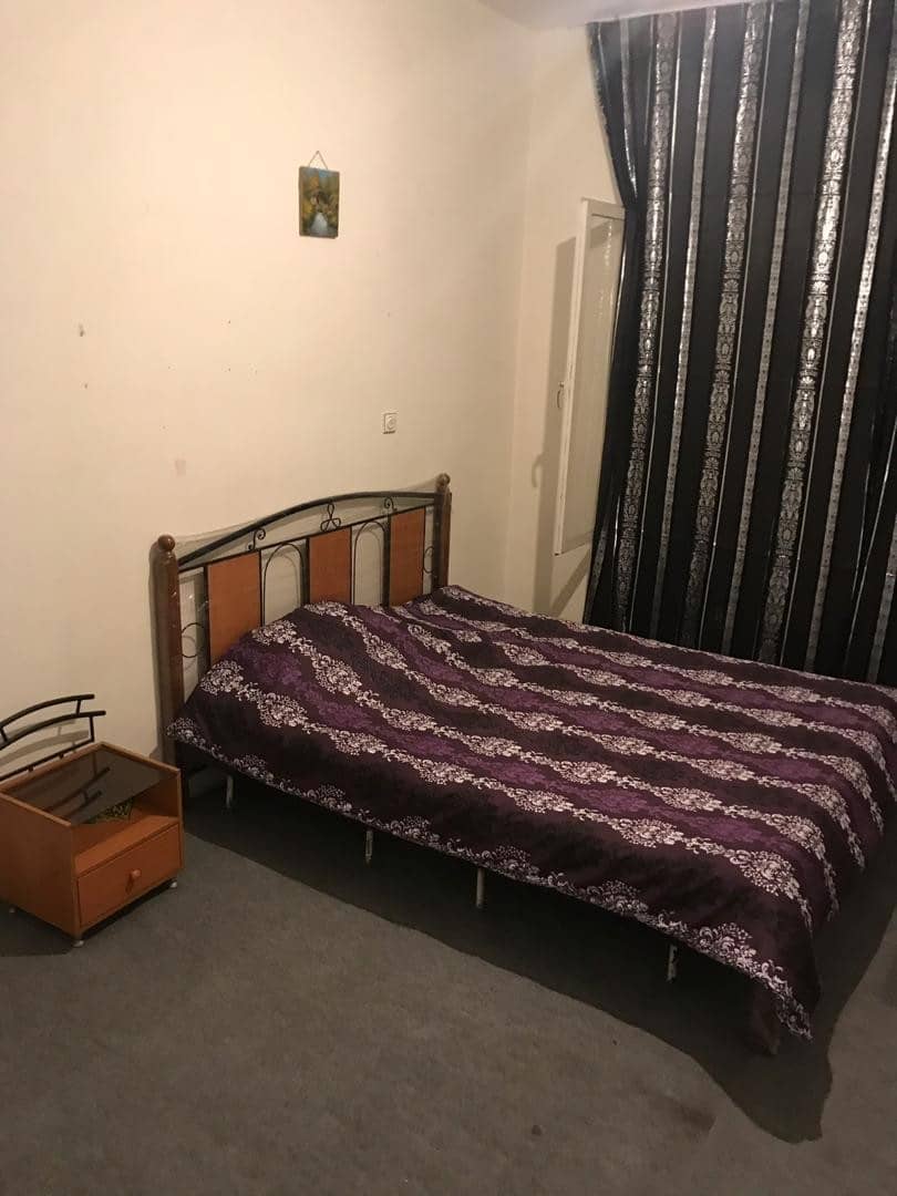 اجاره آپارتمان مبله دوخوابه در امیر آباد تهران - طبقه ی دوم 180 متری