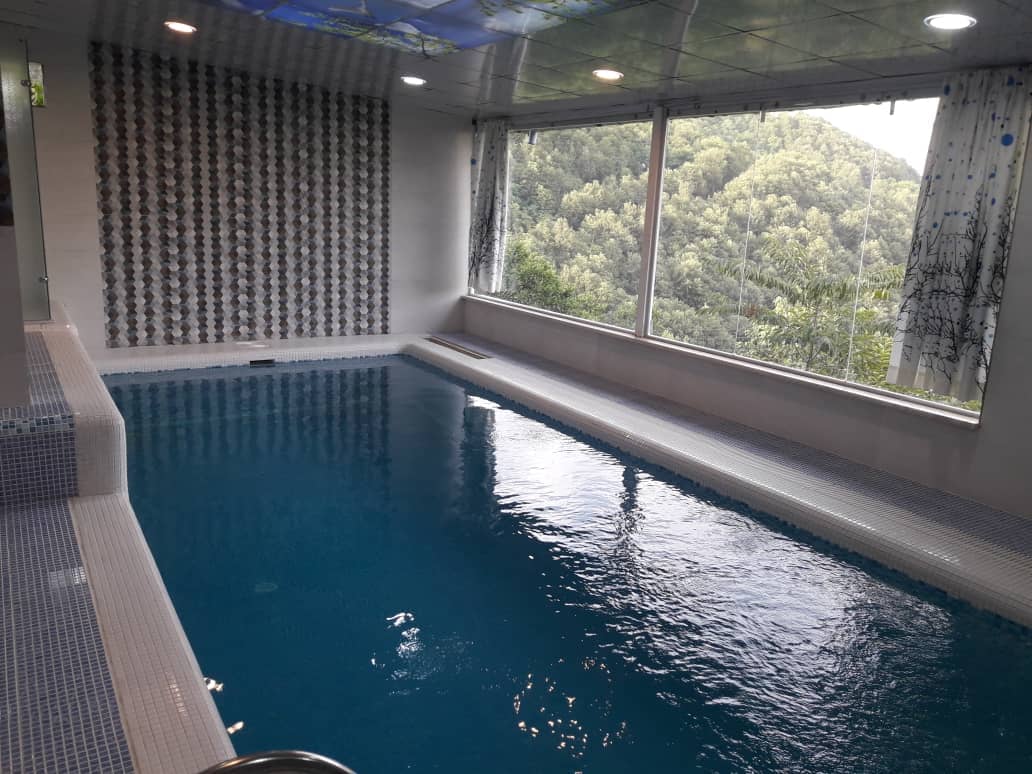 اجاره ویلا با استخر سرپوشیده جنگل دالیخانی رامسر