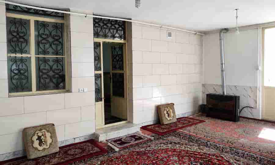 عکس سوئیت ویلایی در سیرچ کرمان - کنار رودخانه