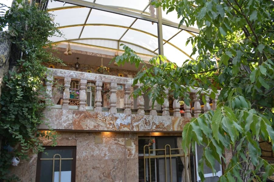 خانه باغ سنتی در محله خسرق اسکو