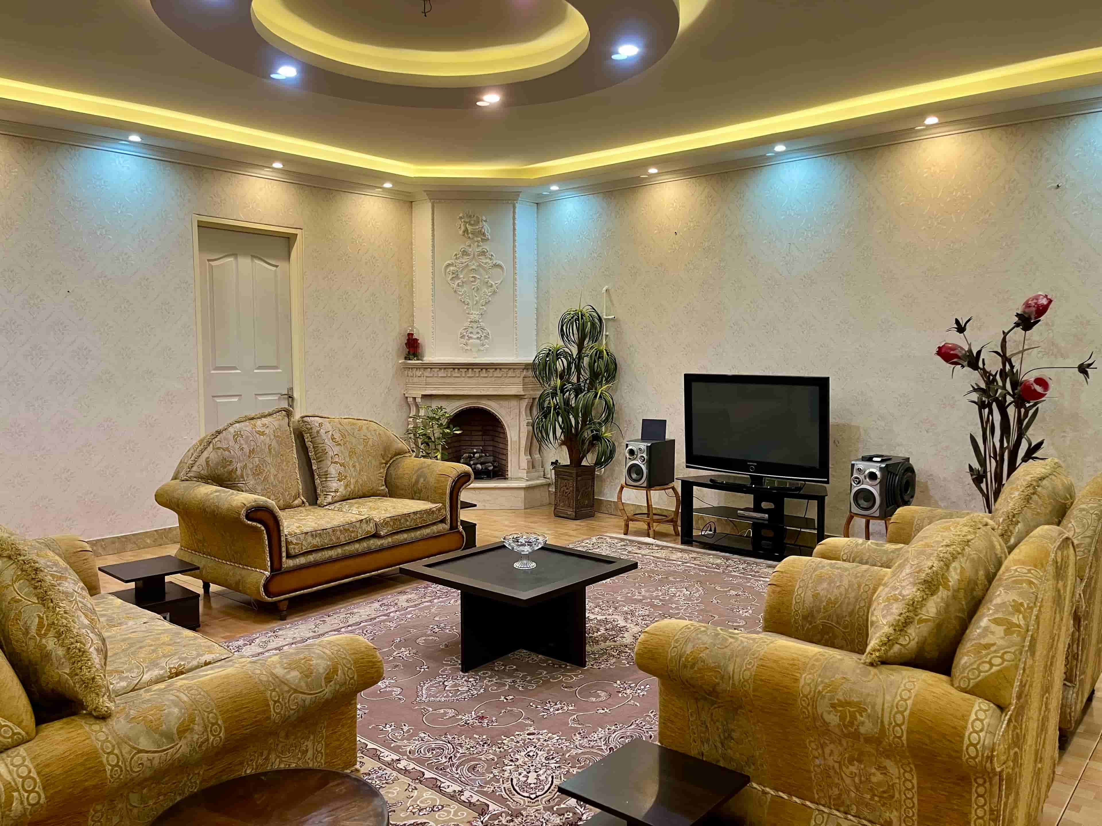 عکس منزل ویلایی دوبلکس سه خوابه جکوزیدار در مرکز رشت - گلباغ