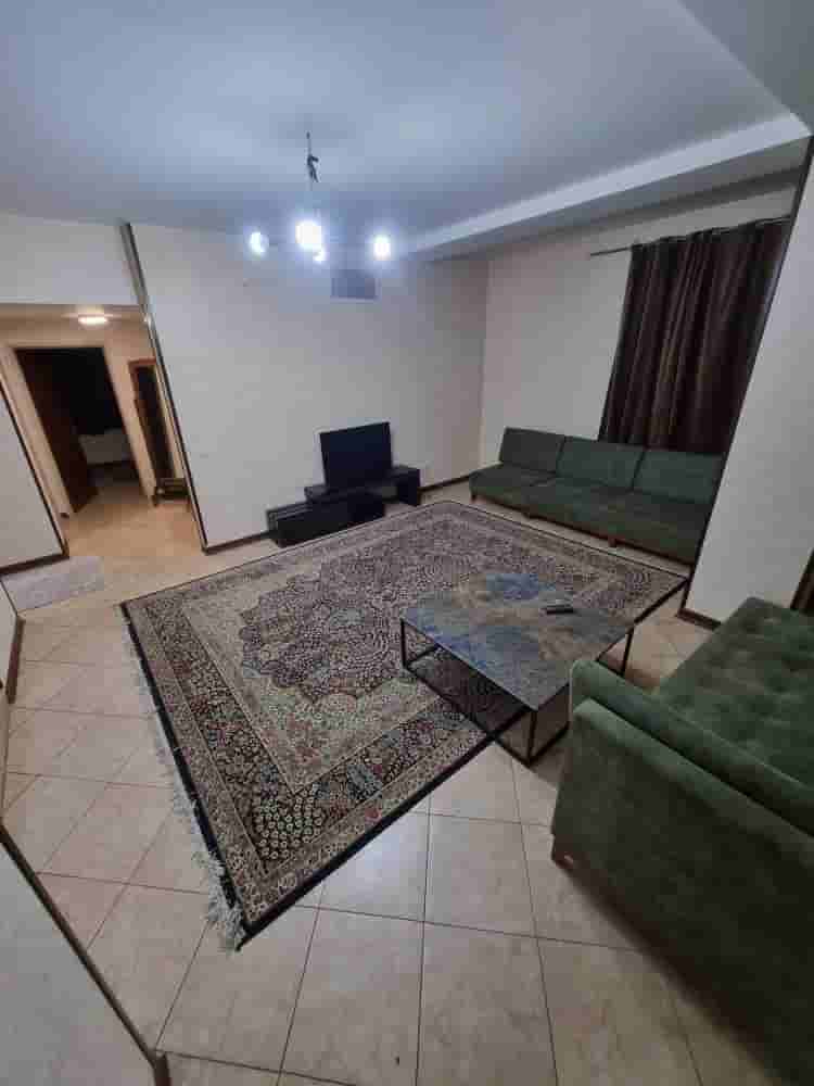 عکس اجاره آپارتمان در میدان کوثر - طبقه دوم