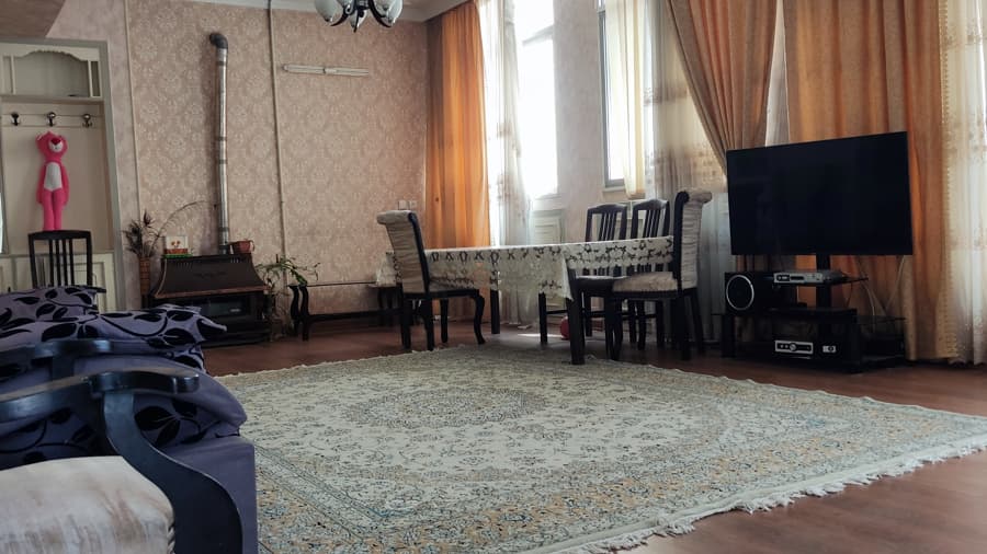 آپارتمان مبله در طالقانی اصفهان - دوخوابه همکف