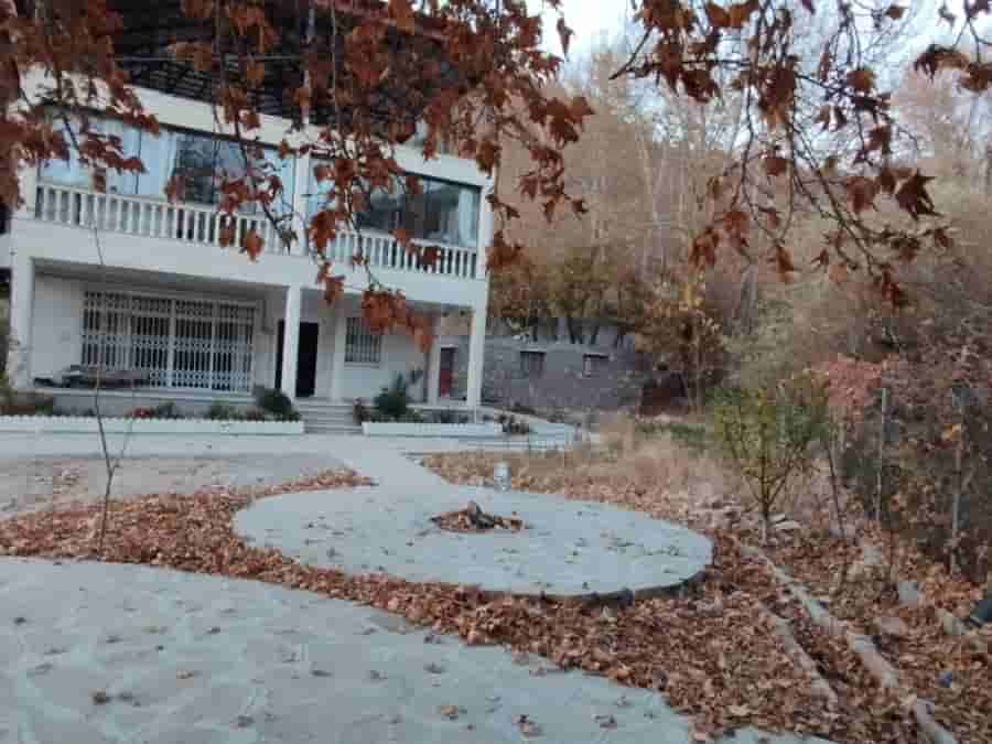 عکس خانه باغ در تنگه گنجه ای نزدیک رودخانه - طبقه دوم