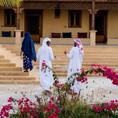 hostIntroImage-عبدالحمید طولی