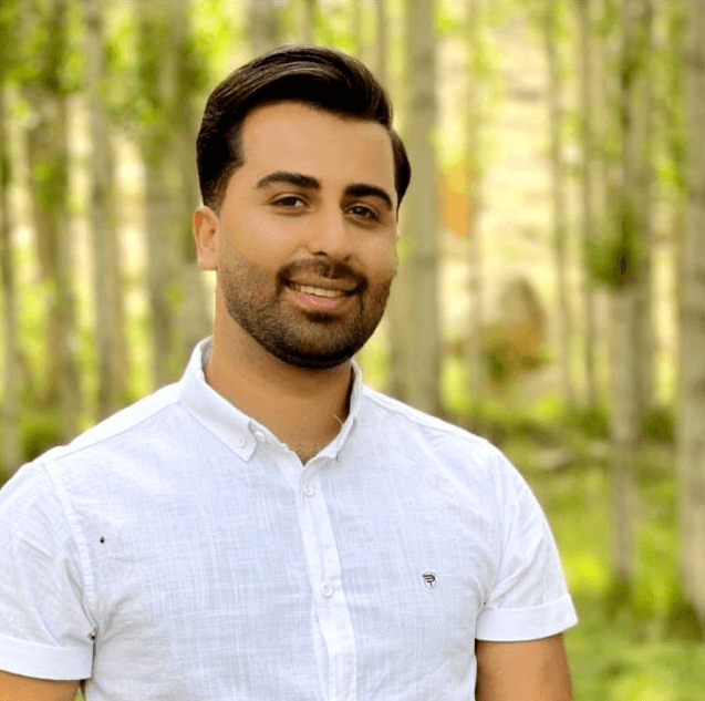 hostIntroImage-محمد کرمی