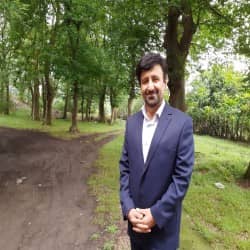 hostIntroImage-حجت الله رضایی