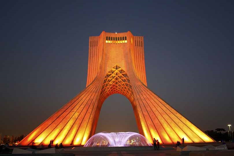 برج آزادی نماد تهران مدرن 3 برج ازادی