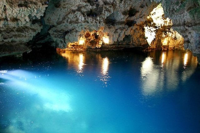 زیبایی های غار سهولان
