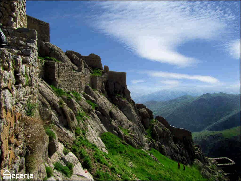 قلعه بابک