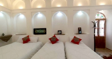 اجاره اقامتگاه بوم گردی سنتی در اردستان - 4 تخته
