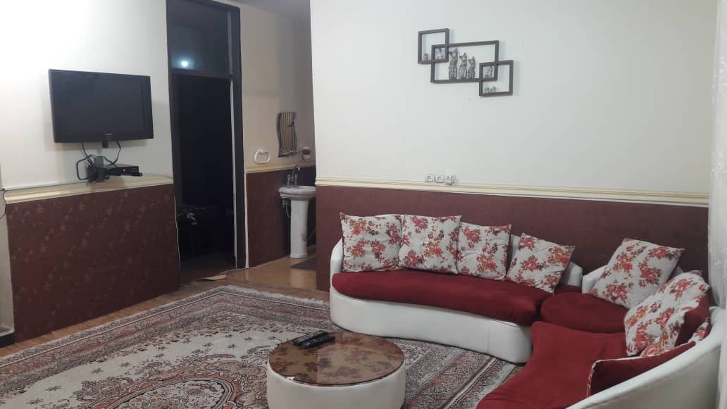 In town هاشمی واحد2