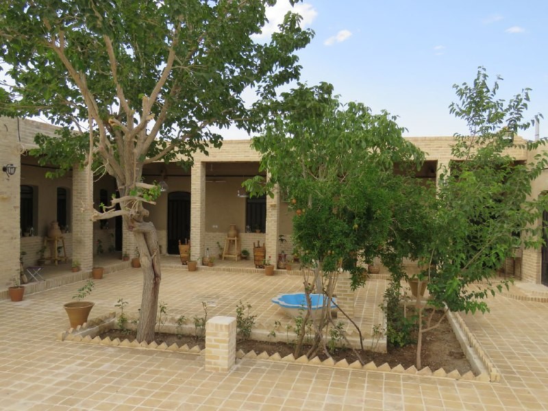 Eco-tourism مهرگان پارس اتاق 3