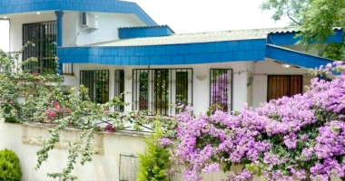 اجاره استخر سرپوشیده آبگرم در بهار نوشهر